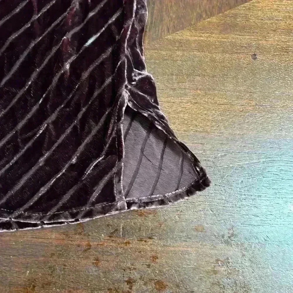 CAMI NYC
Olivia Silk Velvet Chevron Tank Top - Picture 5 of 8